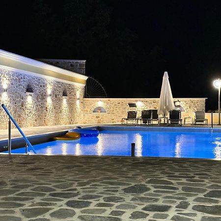 Neromylos Nikísiani Exteriér fotografie